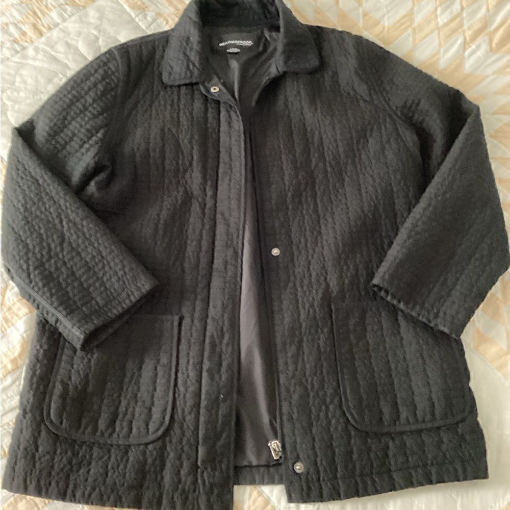 Weatherproof L black coat